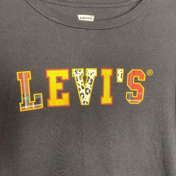 NWOT LEVI'S T-Shirt Long Sleeve Crew Neck 100% Cotton Graphic Design Girl's XL - Picture 5 of 7